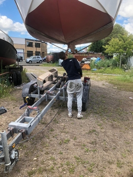 Aanbrengen primer en antifouling